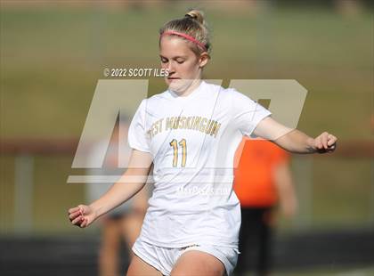 Thumbnail 1 in West Muskingum @ Amanda-Clearcreek (OHSAA D3 Sectional Final) photogallery.