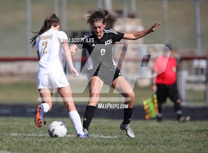 Thumbnail 3 in West Muskingum @ Amanda-Clearcreek (OHSAA D3 Sectional Final) photogallery.