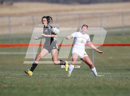 Thumbnail 2 in West Muskingum @ Amanda-Clearcreek (OHSAA D3 Sectional Final) photogallery.