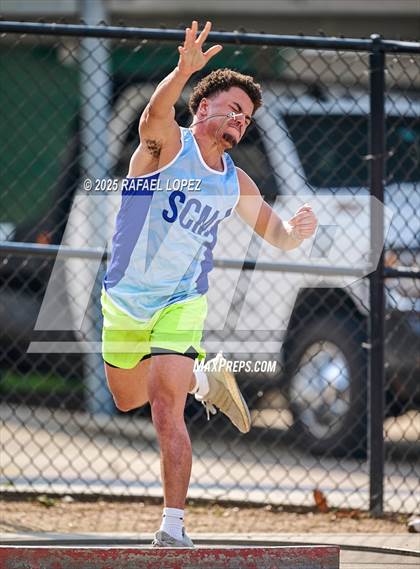 Thumbnail 3 in Eagle No Tax Relays (Shot Put) photogallery.