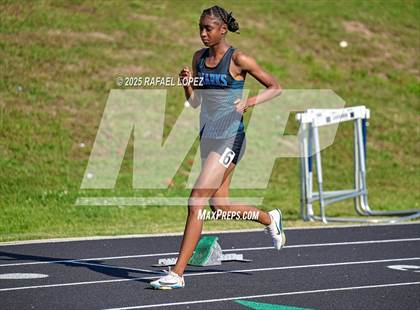 Thumbnail 3 in UIL 6A Track & Field Area 21&22 (200M) photogallery.