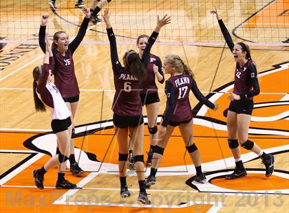 Thumbnail 2 in Plano vs. Round Rock (UIL 5A Region 2 Semifinal Playoff) photogallery.