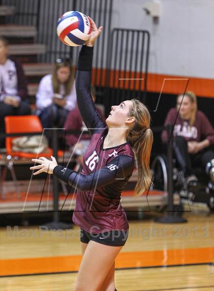 Thumbnail 3 in Plano vs. Round Rock (UIL 5A Region 2 Semifinal Playoff) photogallery.