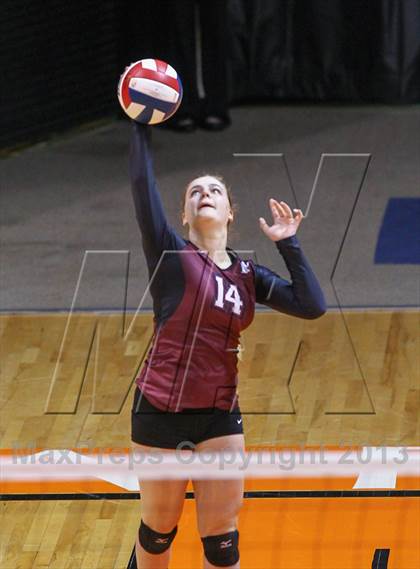 Thumbnail 1 in Plano vs. Round Rock (UIL 5A Region 2 Semifinal Playoff) photogallery.