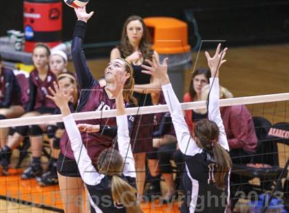 Thumbnail 1 in Plano vs. Round Rock (UIL 5A Region 2 Semifinal Playoff) photogallery.