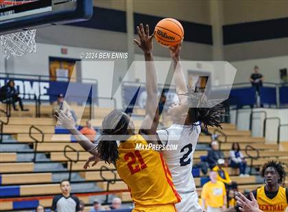 Thumbnail 3 in Clarke Central vs. Marietta (Lemon Street Classic) photogallery.