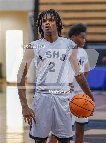 Thumbnail 1 in Clarke Central vs. Marietta (Lemon Street Classic) photogallery.