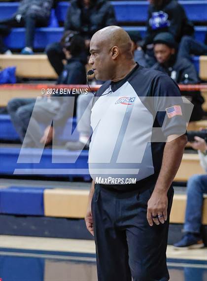 Thumbnail 1 in Clarke Central vs. Marietta (Lemon Street Classic) photogallery.