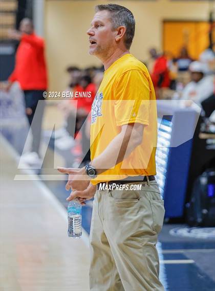 Thumbnail 3 in Clarke Central vs. Marietta (Lemon Street Classic) photogallery.