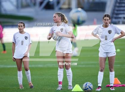 Thumbnail 2 in Rock Canyon vs Mountain Vista (CHSAA 5A Championship) photogallery.