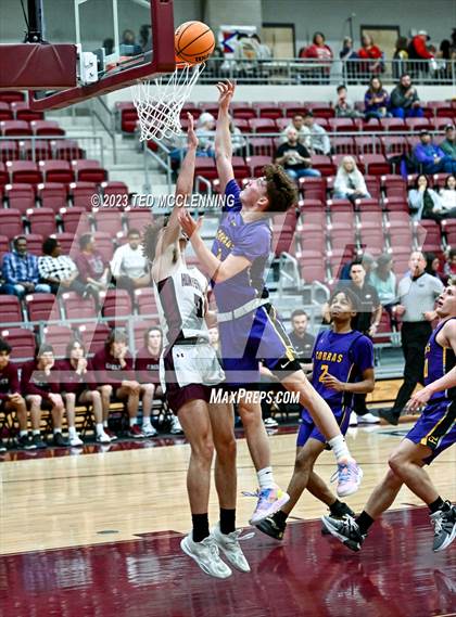 Thumbnail 1 in Fountain Lake vs Huntsville (AAA 4A-North Regional first round) photogallery.