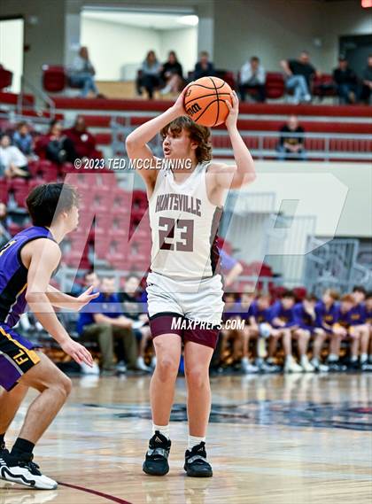 Thumbnail 3 in Fountain Lake vs Huntsville (AAA 4A-North Regional first round) photogallery.