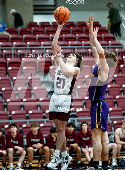 Thumbnail 1 in Fountain Lake vs Huntsville (AAA 4A-North Regional first round) photogallery.