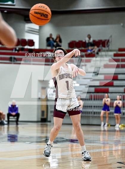 Thumbnail 3 in Fountain Lake vs Huntsville (AAA 4A-North Regional first round) photogallery.