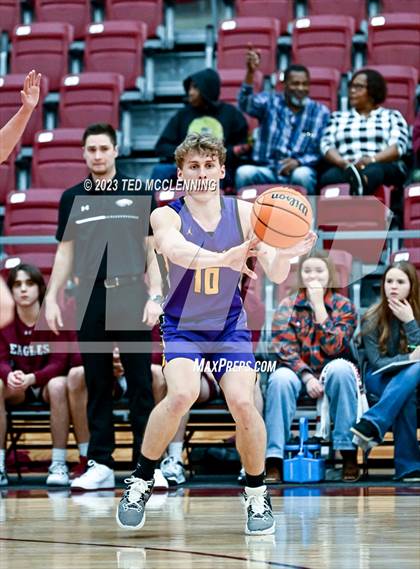 Thumbnail 2 in Fountain Lake vs Huntsville (AAA 4A-North Regional first round) photogallery.