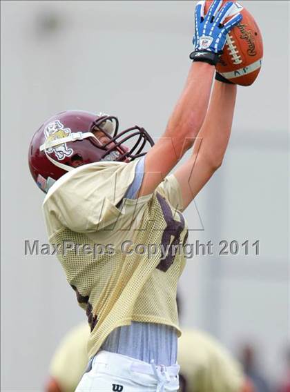Thumbnail 2 in JV: Hoover @ Point Loma photogallery.