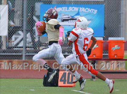 Thumbnail 2 in JV: Hoover @ Point Loma photogallery.