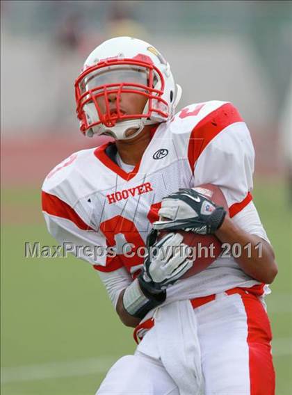 Thumbnail 1 in JV: Hoover @ Point Loma photogallery.