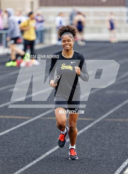 Thumbnail 2 in 2024 New Haven Relays  photogallery.