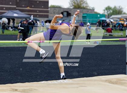 Thumbnail 2 in 2024 New Haven Relays  photogallery.