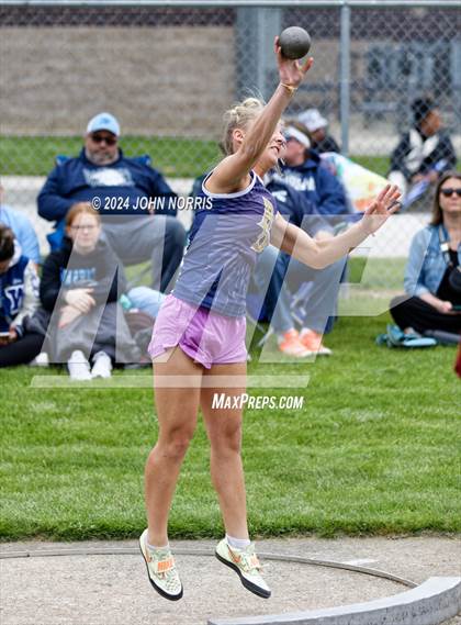 Thumbnail 2 in 2024 New Haven Relays  photogallery.