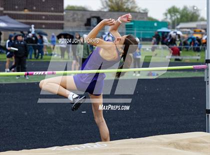 Thumbnail 1 in 2024 New Haven Relays  photogallery.