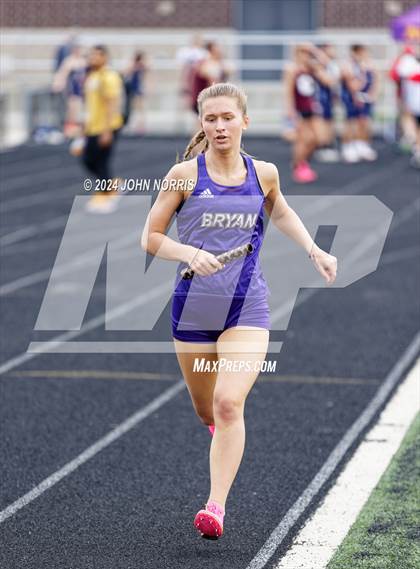 Thumbnail 2 in 2024 New Haven Relays  photogallery.