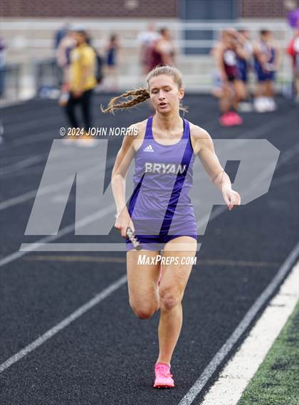 Thumbnail 2 in 2024 New Haven Relays  photogallery.