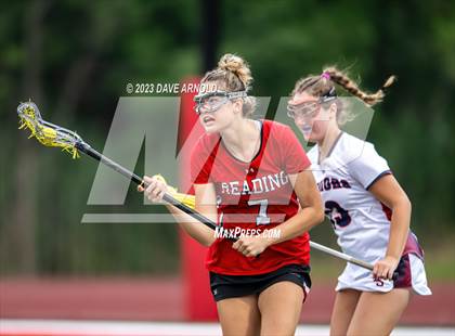 Thumbnail 3 in Reading Memorial vs. Lincoln-Sudbury (MIAA Division 1 Semifinal) photogallery.