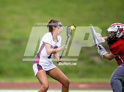 Thumbnail 3 in Reading Memorial vs. Lincoln-Sudbury (MIAA Division 1 Semifinal) photogallery.