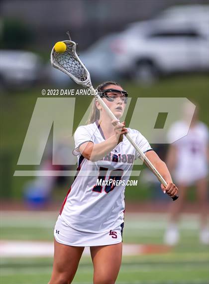 Thumbnail 3 in Reading Memorial vs. Lincoln-Sudbury (MIAA Division 1 Semifinal) photogallery.