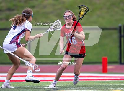 Thumbnail 1 in Reading Memorial vs. Lincoln-Sudbury (MIAA Division 1 Semifinal) photogallery.