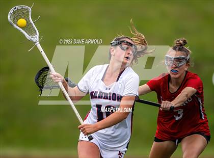 Thumbnail 2 in Reading Memorial vs. Lincoln-Sudbury (MIAA Division 1 Semifinal) photogallery.