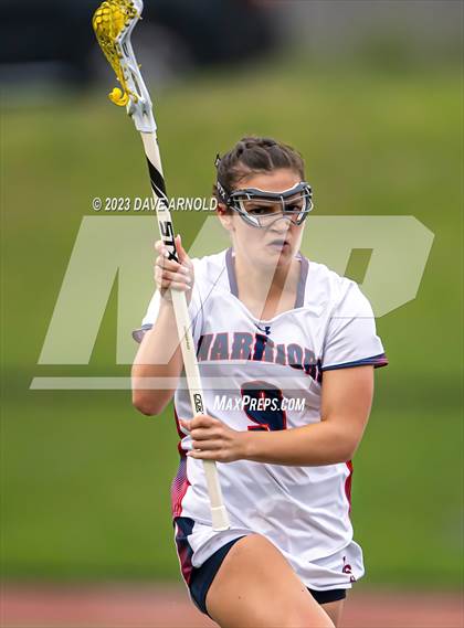 Thumbnail 2 in Reading Memorial vs. Lincoln-Sudbury (MIAA Division 1 Semifinal) photogallery.