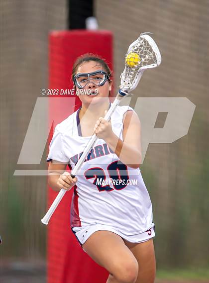 Thumbnail 1 in Reading Memorial vs. Lincoln-Sudbury (MIAA Division 1 Semifinal) photogallery.