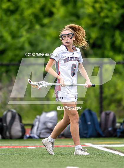 Thumbnail 1 in Reading Memorial vs. Lincoln-Sudbury (MIAA Division 1 Semifinal) photogallery.