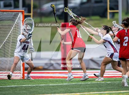 Thumbnail 3 in Reading Memorial vs. Lincoln-Sudbury (MIAA Division 1 Semifinal) photogallery.
