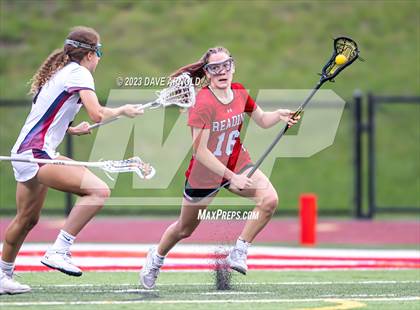 Thumbnail 2 in Reading Memorial vs. Lincoln-Sudbury (MIAA Division 1 Semifinal) photogallery.