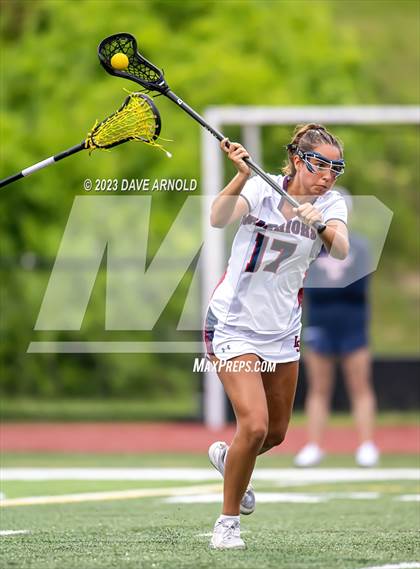Thumbnail 1 in Reading Memorial vs. Lincoln-Sudbury (MIAA Division 1 Semifinal) photogallery.