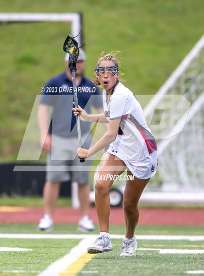 Thumbnail 1 in Reading Memorial vs. Lincoln-Sudbury (MIAA Division 1 Semifinal) photogallery.