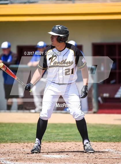Thumbnail 2 in El Camino Real vs. Newbury Park photogallery.