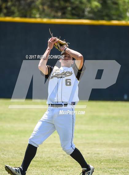 Thumbnail 1 in El Camino Real vs. Newbury Park photogallery.