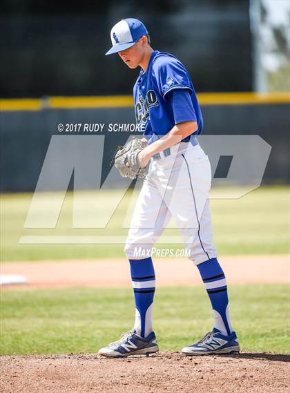 Thumbnail 3 in El Camino Real vs. Newbury Park photogallery.