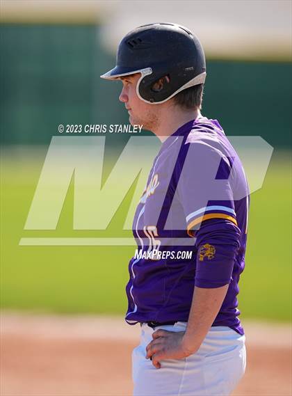 Thumbnail 2 in Astoria vs. Baker/Powder Valley (Coach Bob Tournament) photogallery.