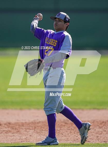 Thumbnail 3 in Astoria vs. Baker/Powder Valley (Coach Bob Tournament) photogallery.
