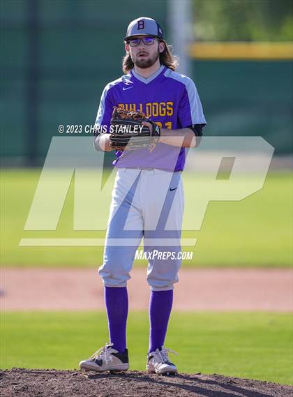 Thumbnail 2 in Astoria vs. Baker/Powder Valley (Coach Bob Tournament) photogallery.