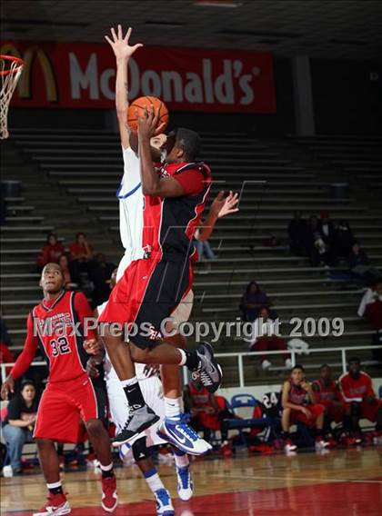Thumbnail 3 in South Houston vs. Channelview (McDonalds Texas Invitational) photogallery.