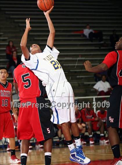 Thumbnail 2 in South Houston vs. Channelview (McDonalds Texas Invitational) photogallery.