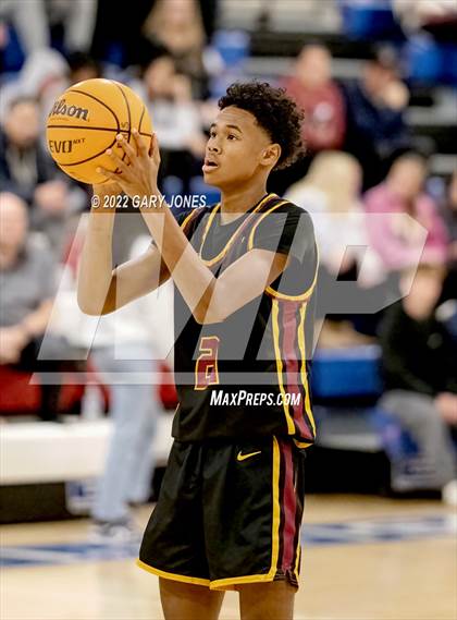 Thumbnail 3 in Clovis West vs Rocklin (NorCal Tip-Off Final) photogallery.