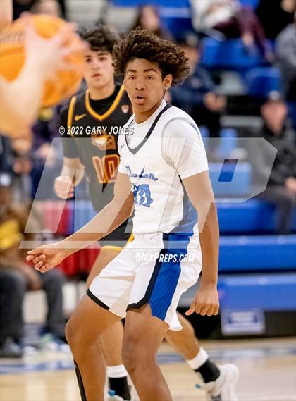 Thumbnail 1 in Clovis West vs Rocklin (NorCal Tip-Off Final) photogallery.